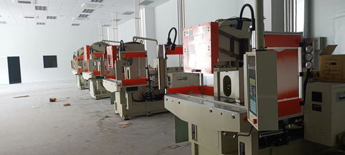 台湾百塑立式注塑机设备 精密制造的可靠伙伴